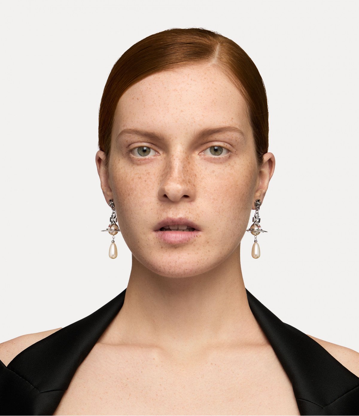 Серьги Vivienne Westwood с бижутерным жемчугом Swarovski