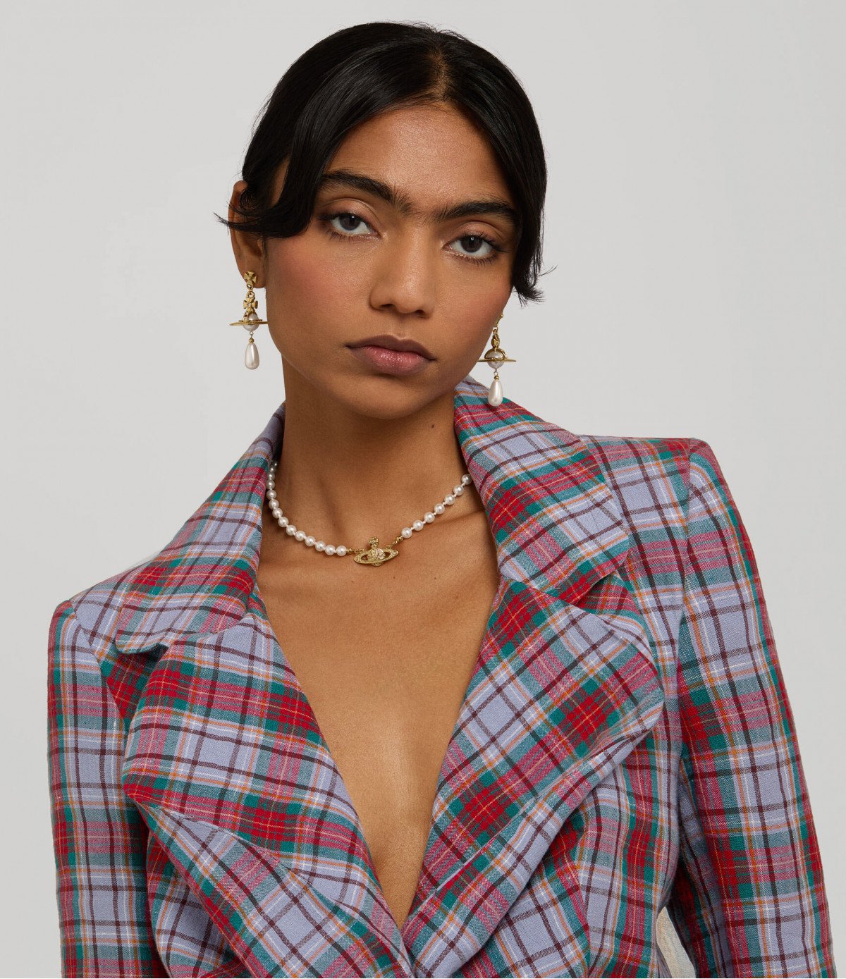 Колье Vivienne Westwood Mini Bas Relief Pearl choker (Gold)