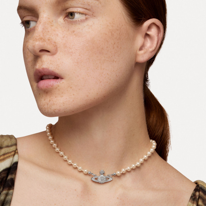 Колье Vivienne Westwood Mini Bas Relief Pearl choker (Silver)